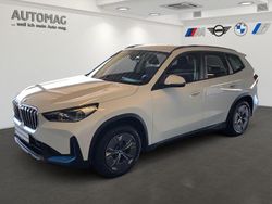 Alpinweiß uni Gebraucht 2023 BMW iX1 Performance SUV | 38.990 € (Fairer Preis)
