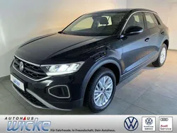 Schwarz Neu 2025 VW T-Roc Basis SUV | 33.890 € (Teuer)