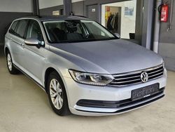 Grau Gebraucht 2019 VW Passat Kombi | 15.899 € (Guter Preis)