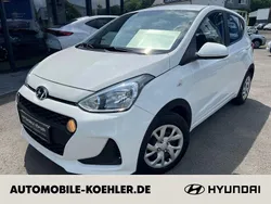 Polar white / sol Gebraucht 2019 Hyundai i10 Trend Kleinwagen | 11.450 € (Fairer Preis)