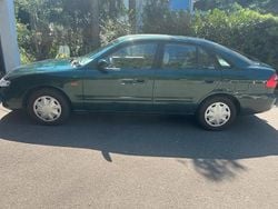 Grün Gebraucht 2000 Mazda 626 Exclusive Limousine | 3.300 €