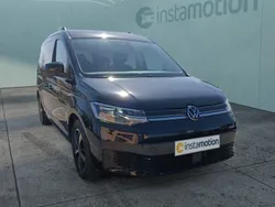 Schwarz Gebraucht 2023 VW Caddy Maxi Style Van / Kleinbus | 39.190 € (Etwas zu teuer)