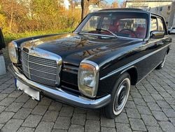 Schwarz Gebraucht 1974 Mercedes W115 Limousine | 15.999 €