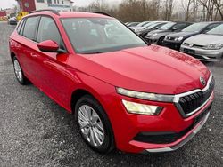 Rot Gebraucht 2023 Skoda Kamiq Ambition SUV | 22.949 € (Etwas zu teuer)
