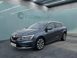 Grau Gebraucht 2023 Renault Mégane GrandTour Kombi | 21.499 € (Fairer Preis)