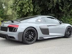 Grau Gebraucht 2016 Audi R8 Coupé Sport Coupé | 162.000 €