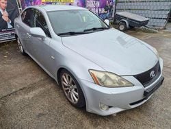 Silber Gebraucht 2006 Lexus IS220 Limousine | 1.900 €