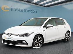 Weiß Gebraucht 2022 VW Golf VIII Kleinwagen | 27.849 € (Fairer Preis)