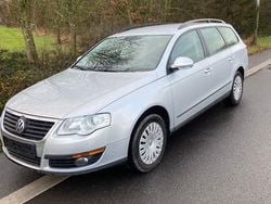 Silber Gebraucht 2010 VW Passat R-line Edition Limousine | 2.600 € (Superpreis)
