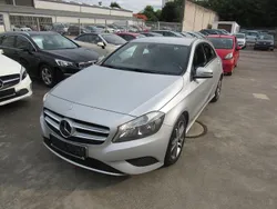 Silber Gebraucht 2014 Mercedes A180 Limousine | 10.800 € (Fairer Preis)