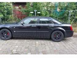 Schwarz Gebraucht 2005 Chrysler 300C Limousine | 4.200 € (Etwas zu teuer)