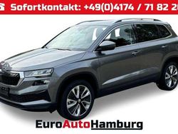 Blackmagic perleffekt/schwarz Neu 2025 Skoda Karoq Selection SUV | 34.480 € (Guter Preis)