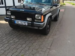Schwarz Gebraucht 1996 Jeep Cherokee Limited SUV | 7.500 € (Fairer Preis)