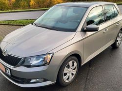 Braun Gebraucht 2015 Skoda Fabia Ambition Kleinwagen | 8.700 € (Fairer Preis)