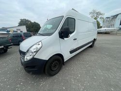 Weiß Gebraucht 2017 Renault Master Van | 4.750 €