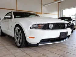Weiß Gebraucht 2011 Ford Mustang GT Cabrio | 25.450 € (Etwas zu teuer)