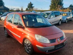 Rot Gebraucht 2003 Renault Scénic Van / Kleinbus | 2.999 € (Etwas zu teuer)