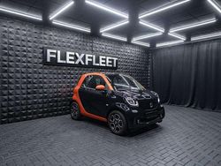Schwarz Gebraucht 2017 Smart ForTwo Coupé Prime Coupé | 15.990 € (Fairer Preis)