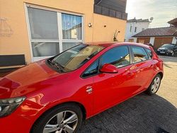 Rot Gebraucht 2012 Opel Astra S Limousine | 3.400 € (Superpreis)