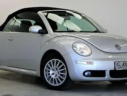 Reflexsilber metallic Gebraucht 2006 VW Beetle Cabrio | 8.999 €