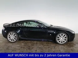 Blau Gebraucht 2017 Aston Martin V8 Vantage Coupé | 49.990 € (Fairer Preis)