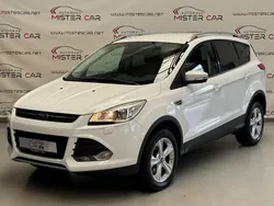Weiß Gebraucht 2016 Ford Kuga SYNC Edition SUV | 10.890 € (Guter Preis)