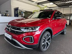 Rot Neu 2025 VW T-Roc Style SUV | 39.980 € (Superpreis)