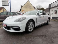 Weiß Gebraucht 2017 Porsche Panamera 4S Sport Limousine | 69.950 € (Etwas zu teuer)