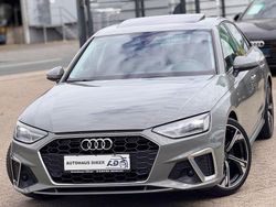 Grau Gebraucht 2022 Audi A4 S-Line Limousine | 25.800 € (Etwas zu teuer)