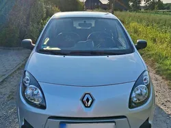 Silber Gebraucht 2011 Renault Twingo Kleinwagen | 2.500 €