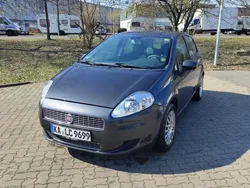 Grau Gebraucht 2009 Fiat Grande Punto Active Kleinwagen | 2.700 € (Fairer Preis)