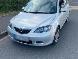 Grau Gebraucht 2007 Mazda 2 Kleinwagen | 850 €