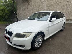 Weiß Gebraucht 2009 BMW 318 Kombi | 2.900 € (Fairer Preis)