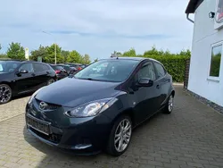 Grau Gebraucht 2009 Mazda 5 Impuls Van / Kleinbus | 1.999 €