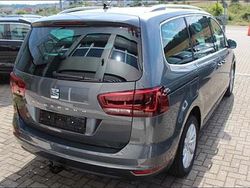 Grau Gebraucht 2019 Seat Alhambra Van / Kleinbus | 23.800 € (Fairer Preis)