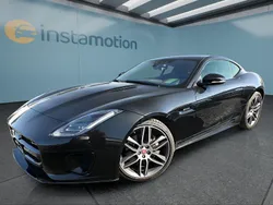 Schwarz Gebraucht 2019 Jaguar F-Type Coupé | 42.849 € (Etwas zu teuer)
