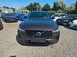 Grau Gebraucht 2023 Volvo XC60 Plus SUV | 38.900 € (Superpreis)