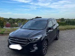 Schwarz Gebraucht 2018 Ford Kuga ST-Line SUV | 19.550 € (Fairer Preis)