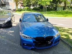 Blau Gebraucht 2016 BMW 330 M Performance Limousine | 16.000 € (Fairer Preis)