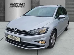 Silber Gebraucht 2018 VW Golf Sportsvan Join Van / Kleinbus | 14.480 € (Fairer Preis)