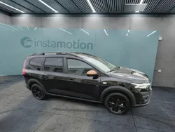 Schwarz Neu 2025 Dacia Jogger Van / Kleinbus | 29.099 € (Etwas zu teuer)