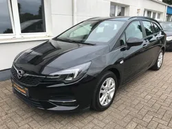 Schwarz Gebraucht 2021 Opel Astra Business Edition Kombi | 10.750 € (Etwas zu teuer)