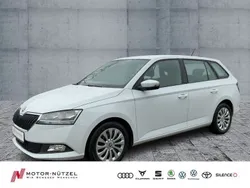 Moonweiss metallic Gebraucht 2022 Skoda Fabia Active Kombi | 12.930 € (Guter Preis)