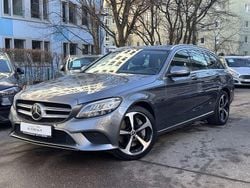 Grau Gebraucht 2021 Mercedes C300e Limousine | 17.999 € (Guter Preis)