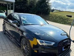 Schwarz Gebraucht 2018 Audi RS3 Sport Kleinwagen | 45.999 € (Fairer Preis)