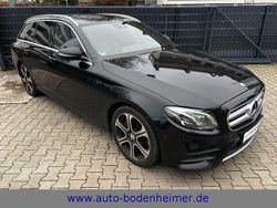 Schwarz Gebraucht 2017 Mercedes E220 AMG Limousine | 19.900 € (Superpreis)