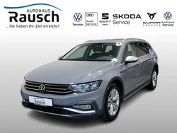 Grau Gebraucht 2022 VW Passat Alltrack Kombi | 27.550 € (Guter Preis)