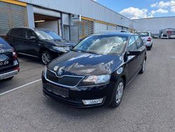 Schwarz Gebraucht 2014 Skoda Rapid Ambition Limousine | 9.390 € (Fairer Preis)
