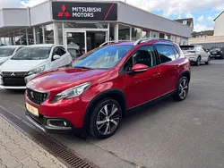 Rot Gebraucht 2016 Peugeot 2008 Allure SUV | 10.990 € (Fairer Preis)