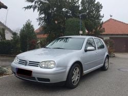 Silber Gebraucht 2002 VW Golf IV Comfortline Limousine | 1.200 € (Guter Preis)
